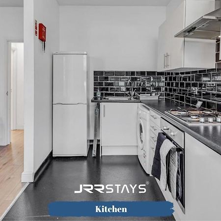 Cardiff Stylish 2 Bedroom Sleeps 6 Wi-Fi - Jrr Stays Εξωτερικό φωτογραφία