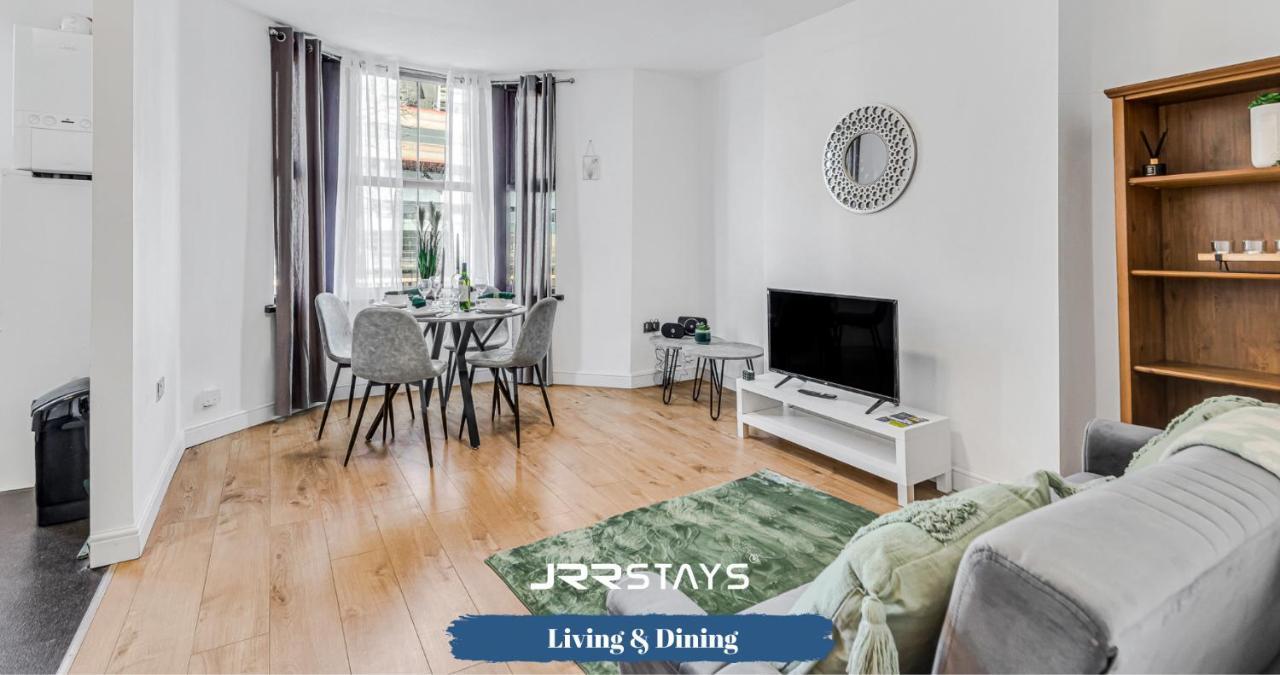 Cardiff Stylish 2 Bedroom Sleeps 6 Wi-Fi - Jrr Stays Εξωτερικό φωτογραφία