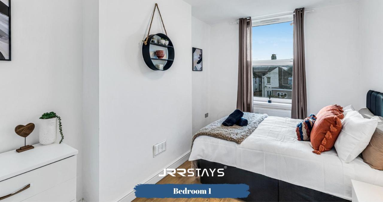 Cardiff Stylish 2 Bedroom Sleeps 6 Wi-Fi - Jrr Stays Εξωτερικό φωτογραφία
