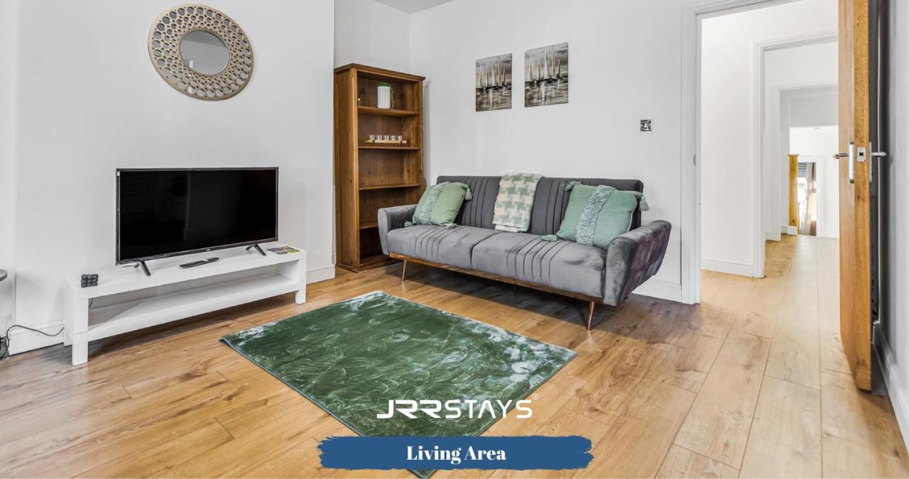Cardiff Stylish 2 Bedroom Sleeps 6 Wi-Fi - Jrr Stays Εξωτερικό φωτογραφία